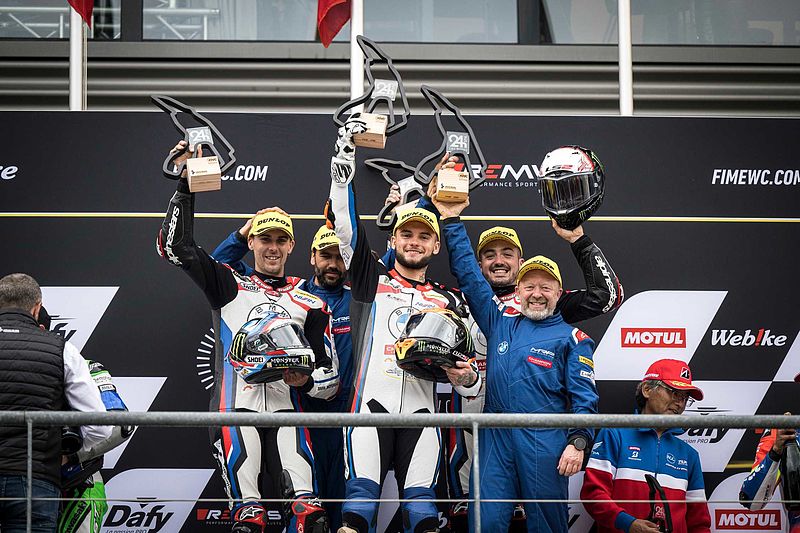 Historischer Sieg beim Heimrennen: BMW Motorrad World Endurance Team gewinnt die 24H SPA EWC Motos.