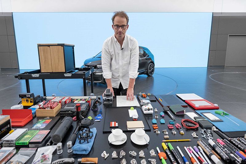Supersense x BMW Experience Lab Project auf dem internationalen Ars Electronica Festival 2022. Die Besucher sind eingeladen, unter dem Festivalmotto "Welcome to Planet B" die Mobilität der Zukunft zu