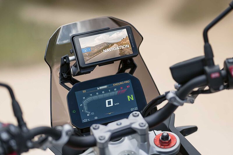 BMW Motorrad präsentiert den ConnectedRide Navigator.
