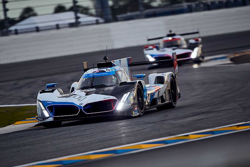 12h Sebring: BMW M Team RLL kehrt an den Ort des ersten Podiumserfolges für den BMW M Hybrid V8 zurück.