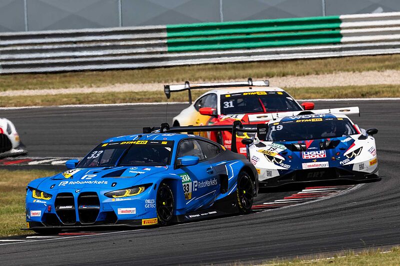 DTM Lausitzring: Schubert Motorsport sammelt mit Top-10-Resultaten weitere wichtige Punkte.
