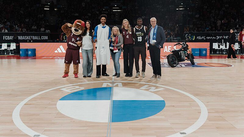 BMW Streetball Turnier erbringt 11.750 Euro für den SOS-Kindertreff München Riem.