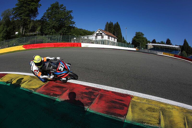 FIM EWC 8h Spa Motos: Kampf der BMW M 1000 RR um das Podium bleibt in den Ardennen unbelohnt.