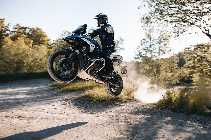 BMW Motorrad präsentiert das R 1300 GS Trophy Competition Bike und F 900 GS Trophy Marshal Bike.