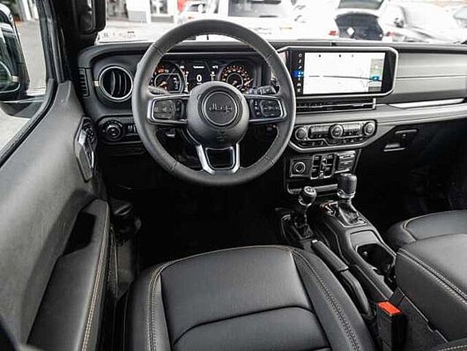 Jeep Wrangler BLACK EDITION 2.0l T-GDI Ultd. Sky-One