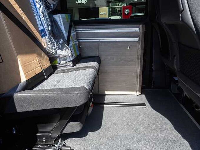 Citroen Holidays 180 EAT8 MAX AHK/ Paket MAX / Sofort!