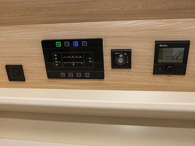 Eura Mobil Activa One 570 HS Automatik MJ26