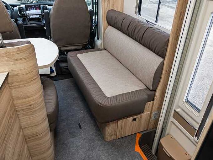 Eura Mobil Profila T 675 SB Automatik MJ 26