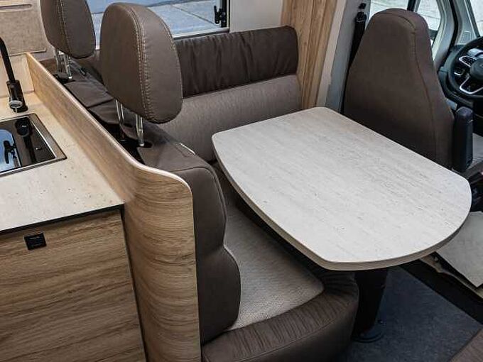 Eura Mobil Profila T 675 SB Automatik MJ 26