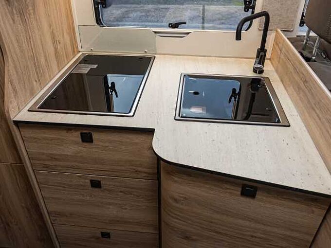 Eura Mobil Profila T 675 SB Automatik MJ 26