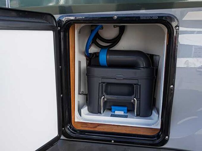 Karmann Dexter 560 4x4 Diesel Combi D 6 E Markise MY26