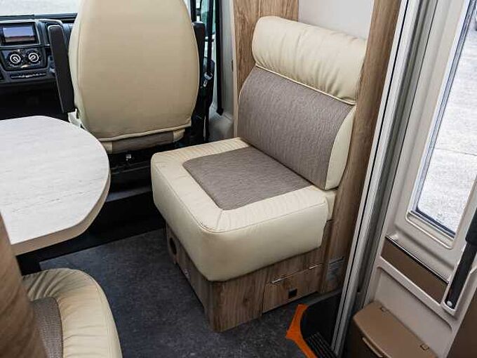 Eura Mobil Profila T 720 EB Alde