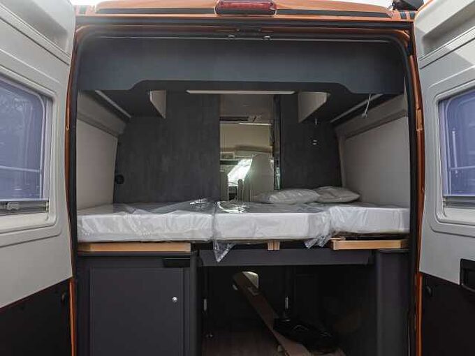 Laika Kosmo CV 60 Supremo Arancio Automatik UPE 77.981&euro;