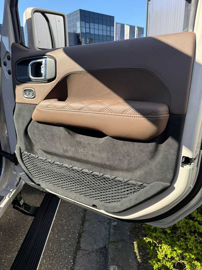 Jeep Wrangler BRUTE 2026  SKYONE