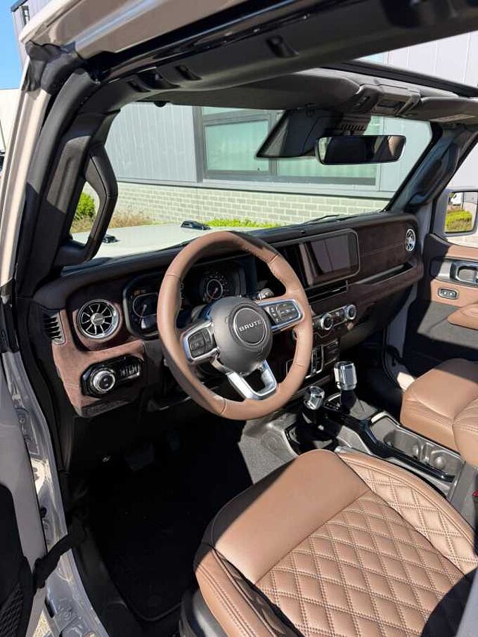 Jeep Wrangler BRUTE 2026  SKYONE