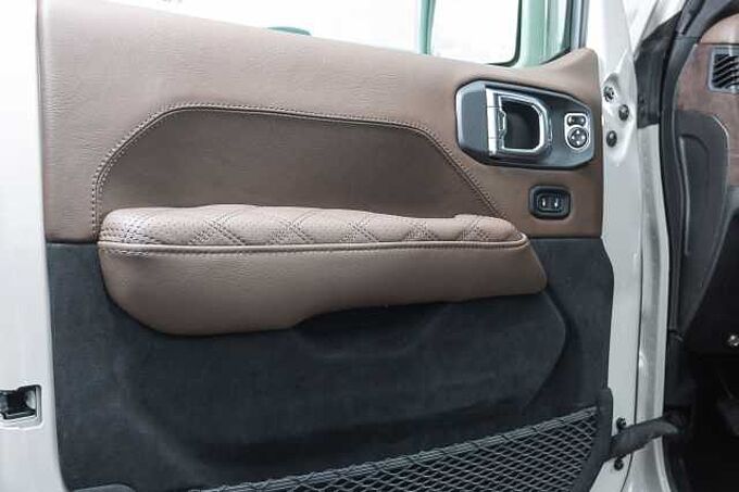 Jeep Wrangler BRUTE 2026  SKYONE