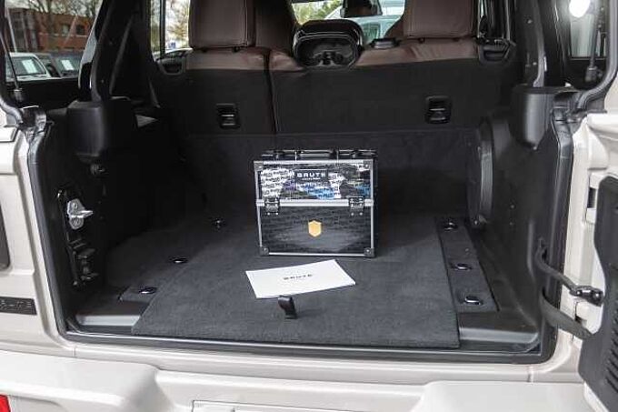 Jeep Wrangler BRUTE 2026  SKYONE