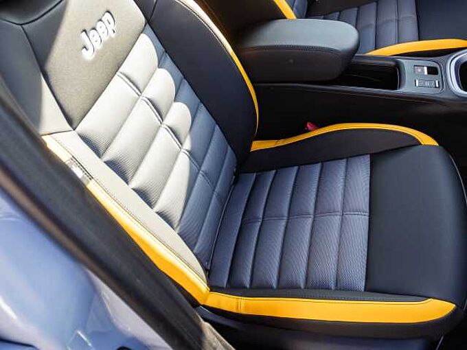 Jeep Avenger 1.2 48V 4xe Hybrid eAWD The North Face