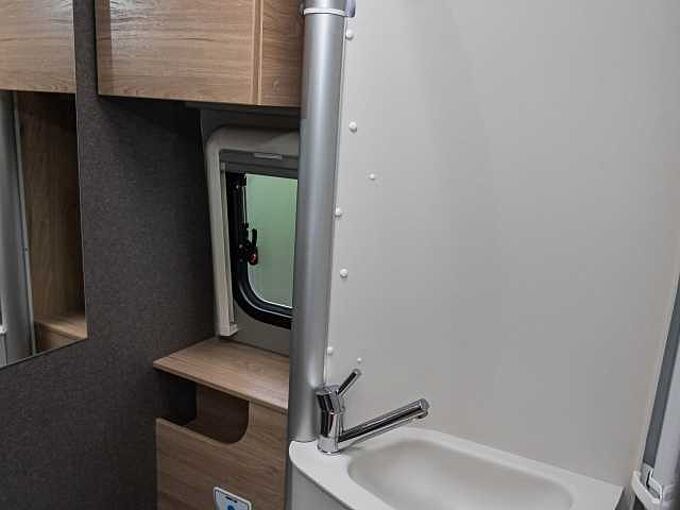 Dethleffs Globetrail Active 640 ES