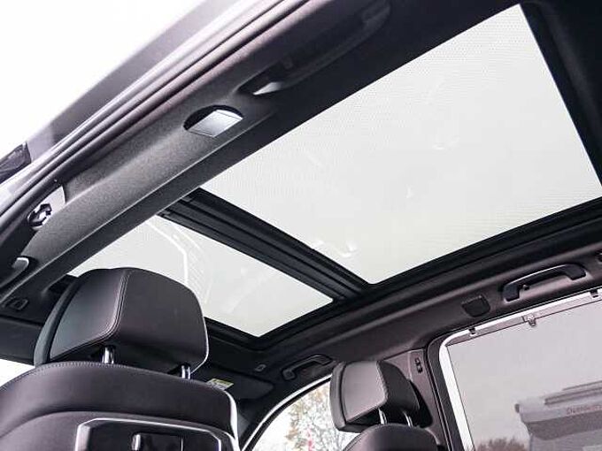 BMW X5 M60i xDrive UPE 144.000€