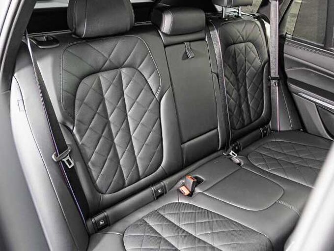 BMW X5 M60i xDrive UPE 144.000€