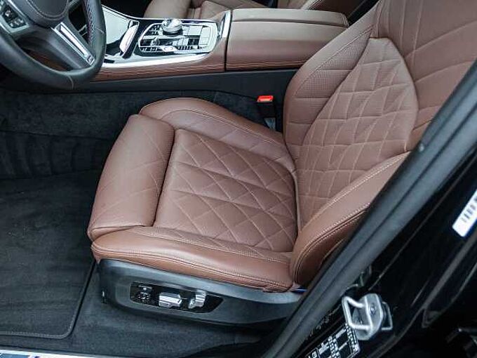 BMW X5 M60i xDrive UPE 146.0000&euro;