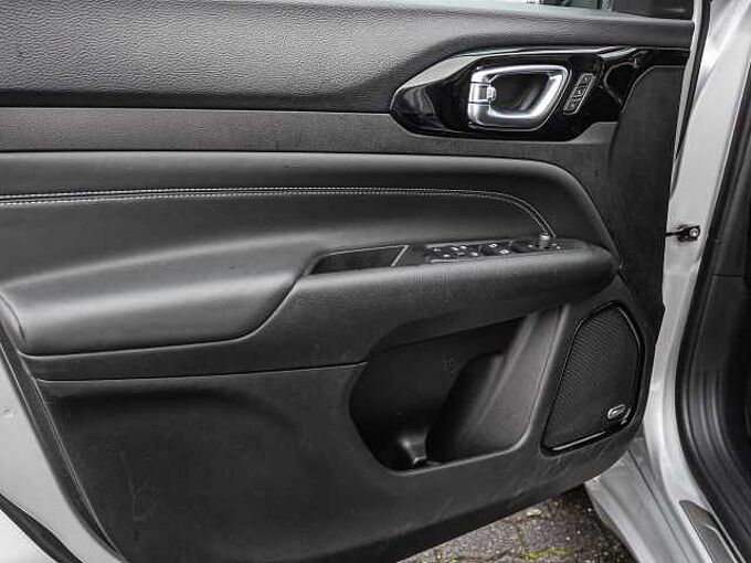 Jeep Compass 1.3 T-GDI S Leder Panorama 360° Kamera