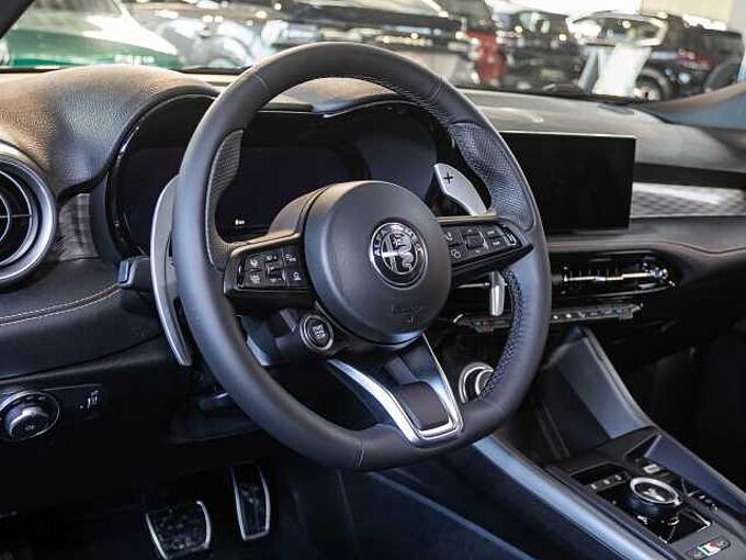 Alfa Romeo NEUER Tonale Veloce 1.5 Hybrid 128kW(174 PS)