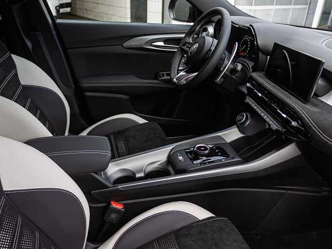 Alfa Romeo NEUER Tonale SportSpeciale 1.5Hybrid 128kW/174PS