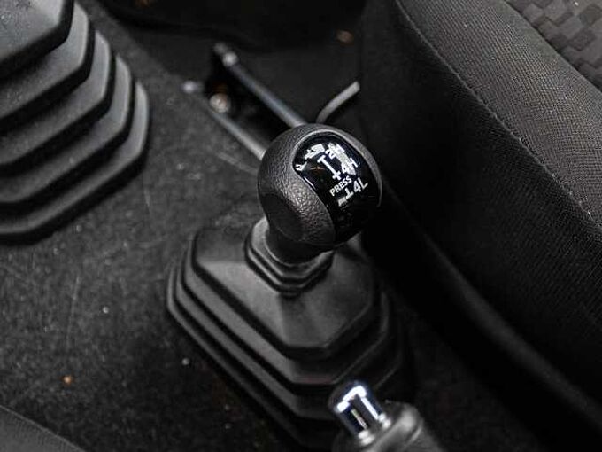 Suzuki Jimny 1.5. ALLGRIP NFZ Comfort