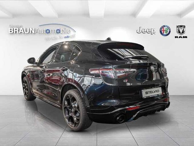 Alfa Romeo Stelvio COMPETIZIONE  2.0 Turbo 16V AT8-Q4
