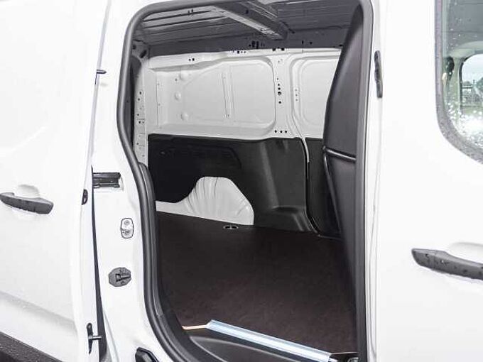 Citroen Berlingo 1.5 BlueHDi 130 XL EAT8 Winter Paket