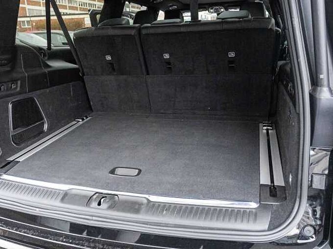 Jeep Grand Wagoneer L Obsidian 4x4