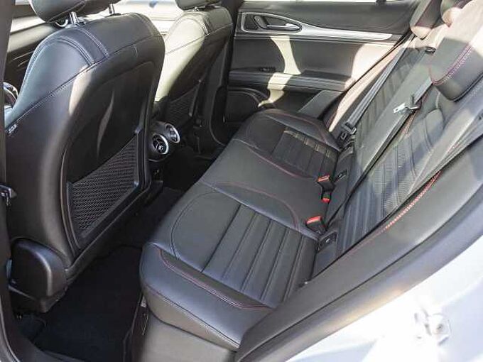 Alfa Romeo Stelvio COMPETIZIONE 2.0 Turbo 16V AT8-Q4