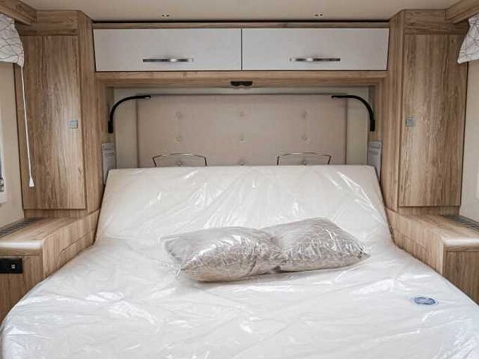 Eura Mobil Integra Line 720 QF MARKISE 06/2026