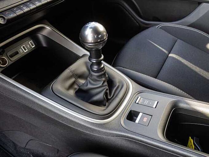 Jeep Avenger 1.2 Altitude Winter/Assistenz/LED