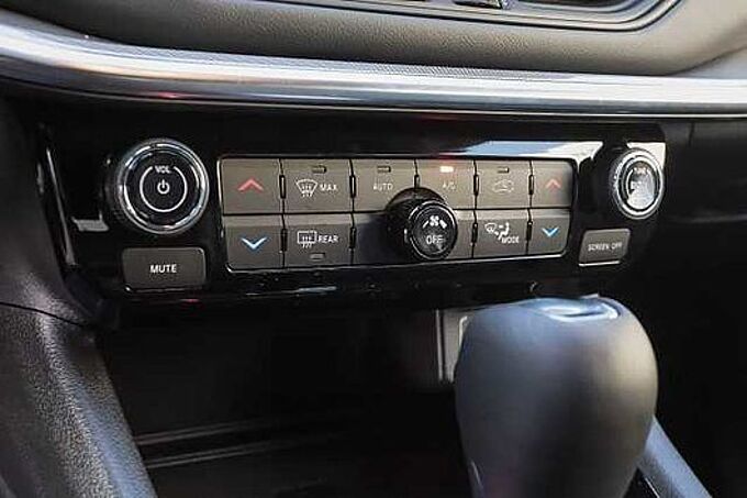 Jeep Compass PHEV 'S' 4Xe Ledersitzpaket