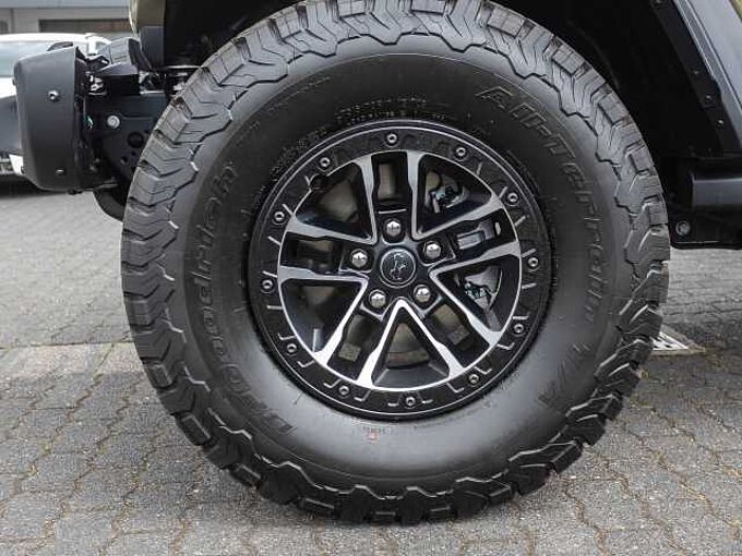 Jeep Wrangler MOAB 392 6.4 V8 MY26 WARN/SKY ONE