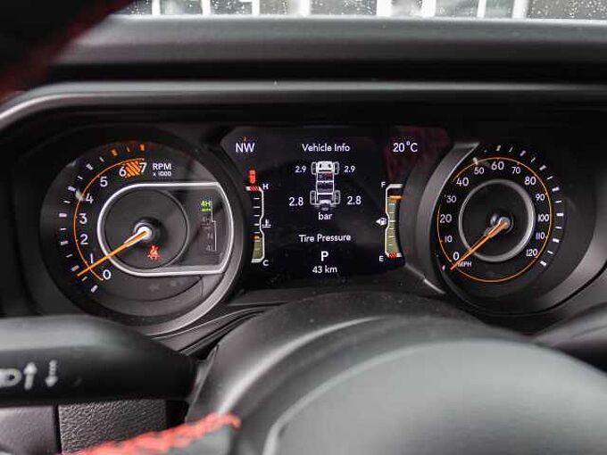 Jeep Wrangler MOAB 392 6.4 V8 MY26 WARN/SKY ONE