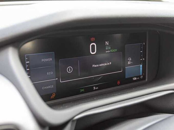 Jeep Avenger Elektro Summit Panorama/Leder