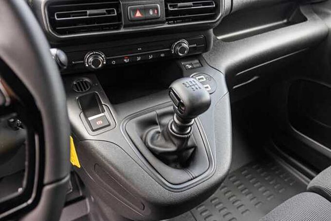 Citroen Berlingo XL Diesel 100 Connect-/Winterpaket