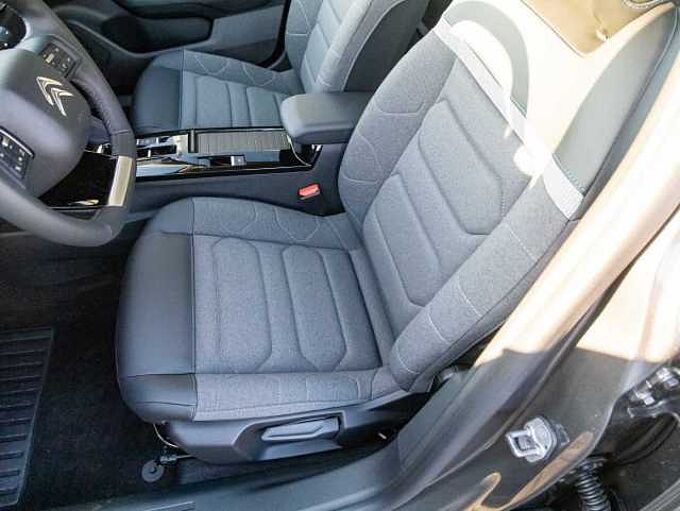 Citroen C4 PureTech 130 EAT8 PLUS