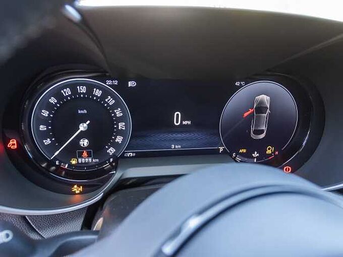 Alfa Romeo Giulia 2.9 V6 Bi-Turbo Quadrifoglio ORO