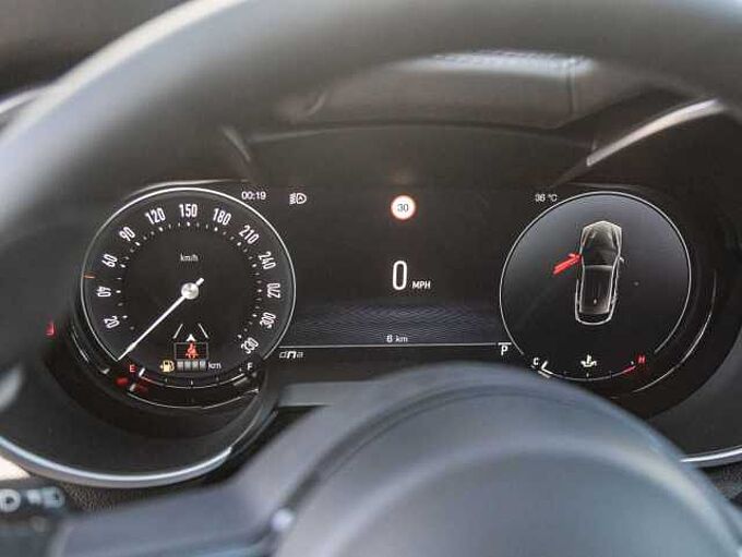 Alfa Romeo Stelvio V6 2.9 Bi-Turbo AT8-Q4 Quadrifoglio