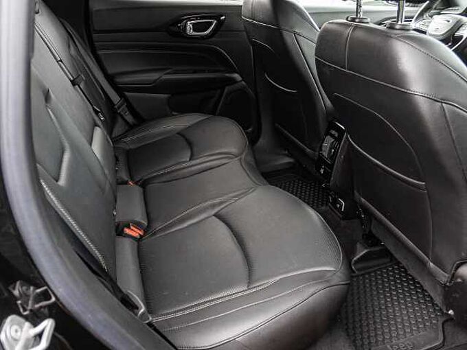 Jeep Compass PHEV 'S' 4Xe Ledersitzpaket