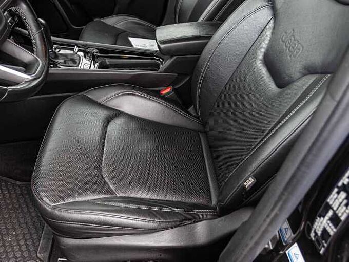 Jeep Compass PHEV 'S' 4Xe Ledersitzpaket