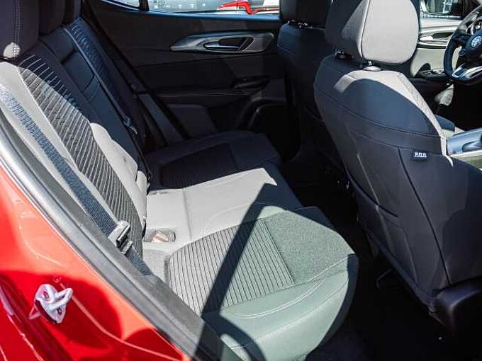 Alfa Romeo Tonale Diesel 1.6 VGT-D Sprint Winterpaket