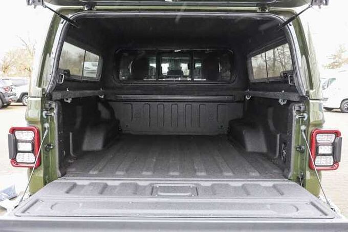 Jeep Gladiator Overland 3.0 V6 Diesel Hardtop AHK