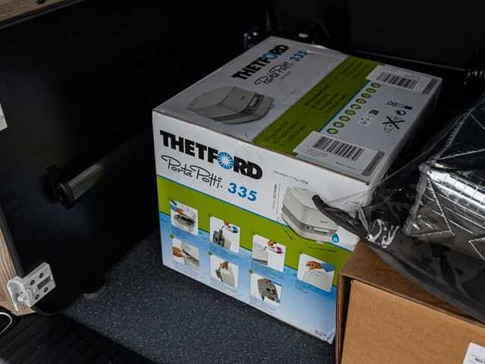 Citroen Holidays 180 EAT8 MAX Drive-Assist/AHK