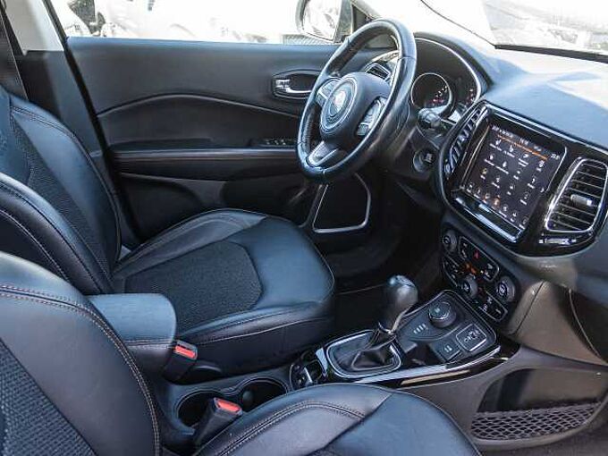 Jeep Compass 1.4 MultiAir 4x4 AT Limited Navi